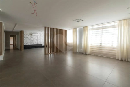Apartamento à venda com 4 quartos, sendo 1 suíte, em Liberdade, São Paulo, SP