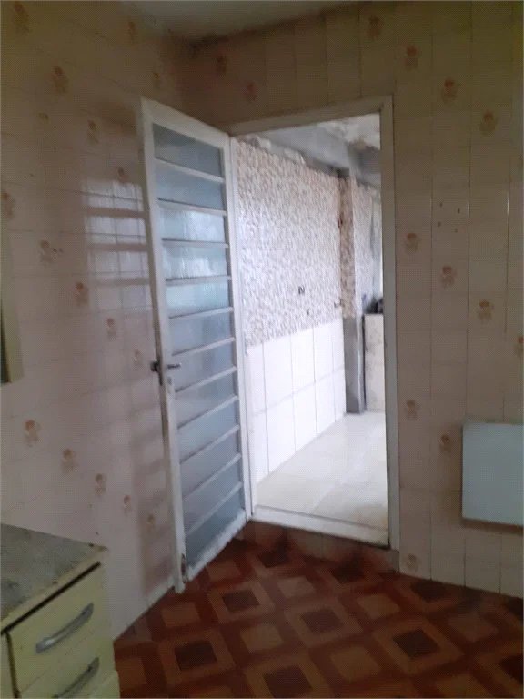 Sobrado à venda com 4 quartos, sendo 1 suíte, em Jardim Germânia, São Paulo, SP