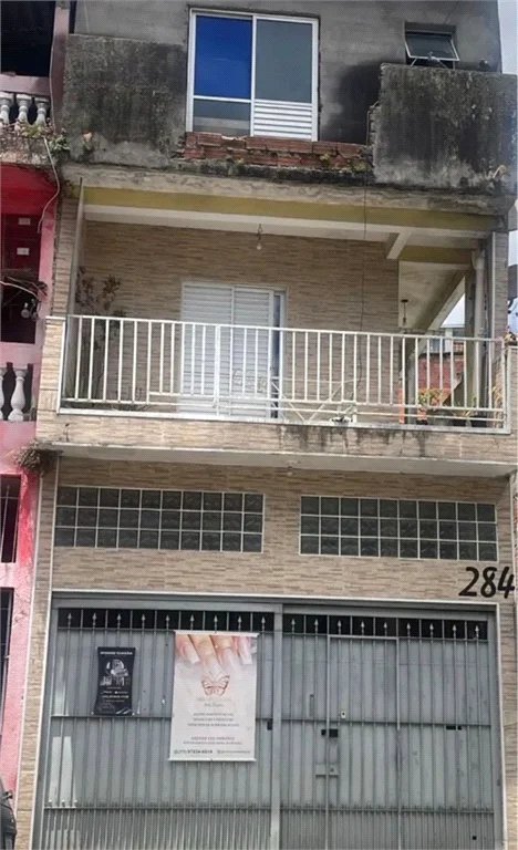 Casa à venda com 3 quartos em Jardim Suína, Taboão da Serra, SP