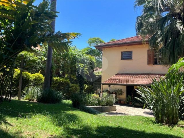 Sobrado à venda com 3 quartos em Jardim Petrópolis, São Paulo, SP