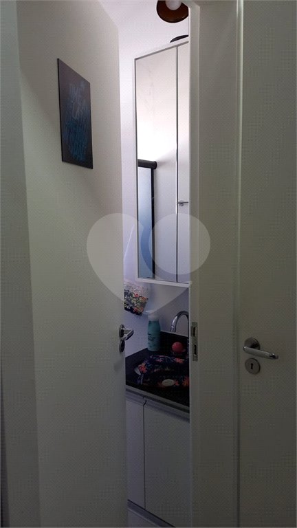 Casa à venda com 3 suítes no condomínio Residencial Marchant Buarque, Atibaia - SP
