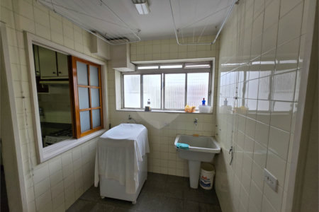 Apartamento à venda com 3 quartos, sendo 1 suíte, em Indianópolis, São Paulo, SP