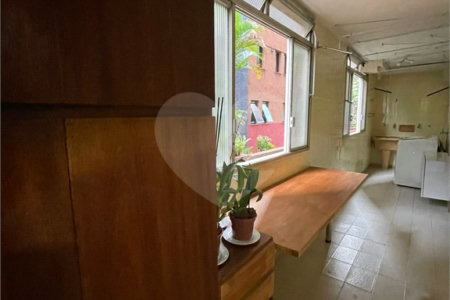 Apartamento à venda com 3 quartos, sendo 1 suíte, em Higienópolis, São Paulo, SP