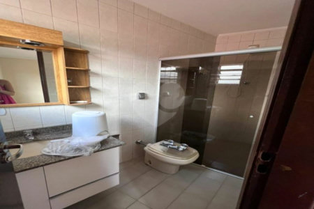 Casa à venda com 3 quartos, sendo 1 suíte,  em Vila Mazzei, São Paulo, SP