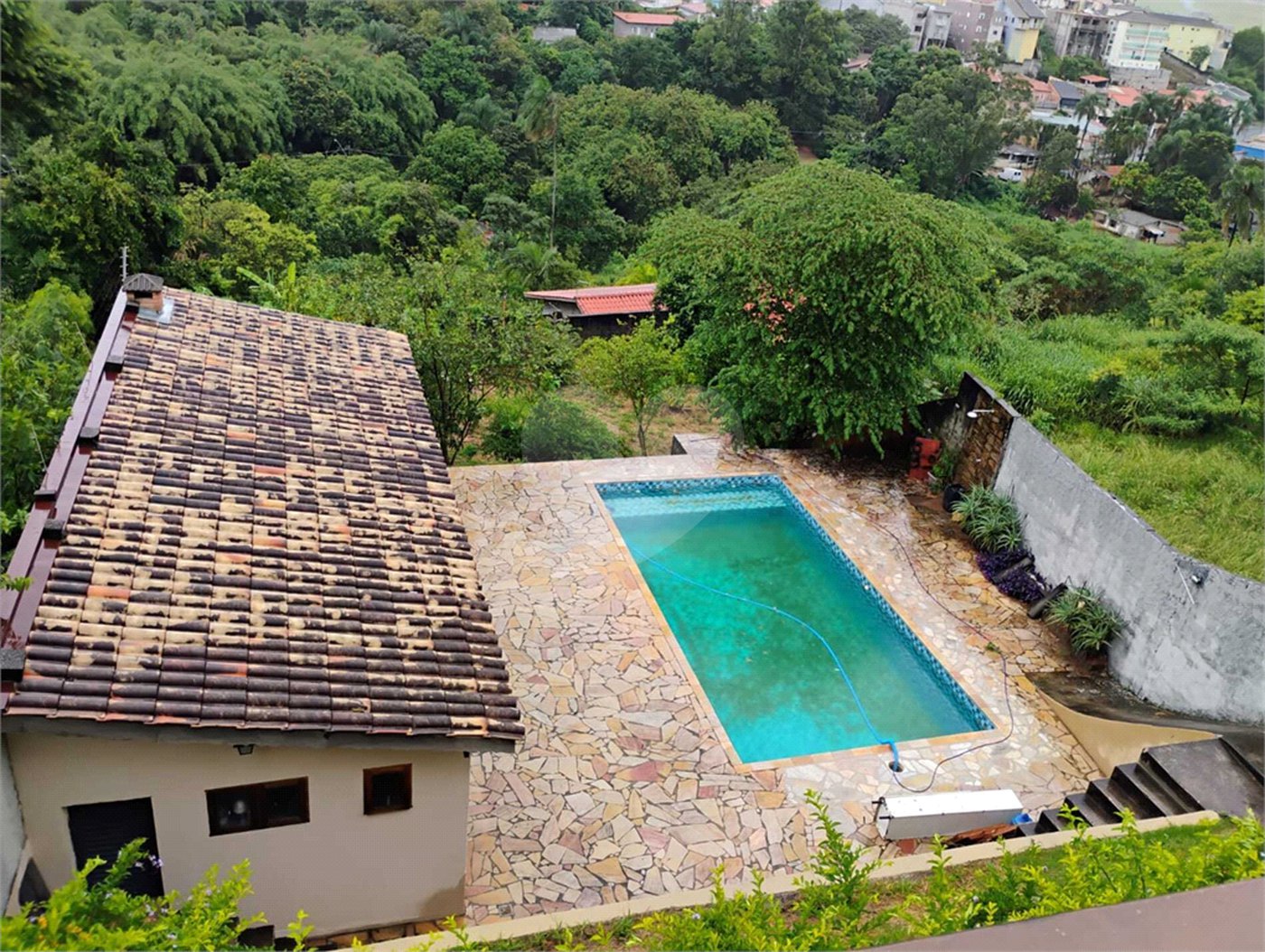 Sobrado à venda com 4 quartos, sendo 1 suíte, em Nova Itatiba, Itatiba, SP