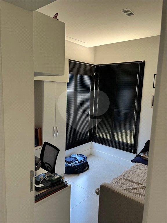 Casa à venda com 3 suítes no condomínio Vila Hipica Ii, Vinhedo - SP