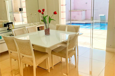 Casa de Vila à venda com 4 quartos, sendo 1 suíte, em Campo Grande, Rio de Janeiro, RJ