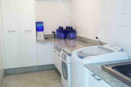 Sobrado à venda com 4 quartos, sendo 2 suítes, em Jardim Marajoara, São Paulo, SP