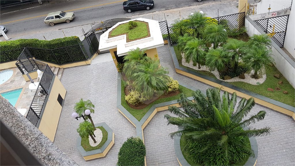Apartamento à venda com 3 suítes em Horto Florestal, São Paulo, SP