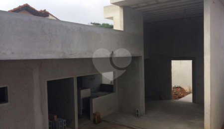 Casa à venda com 3 suítes em Tremembé, São Paulo, SP