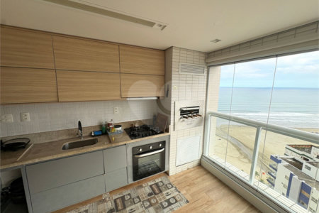 Apartamento à venda com 2 quartos, sendo 1 suíte,  em Boqueirão, Praia Grande, SP
