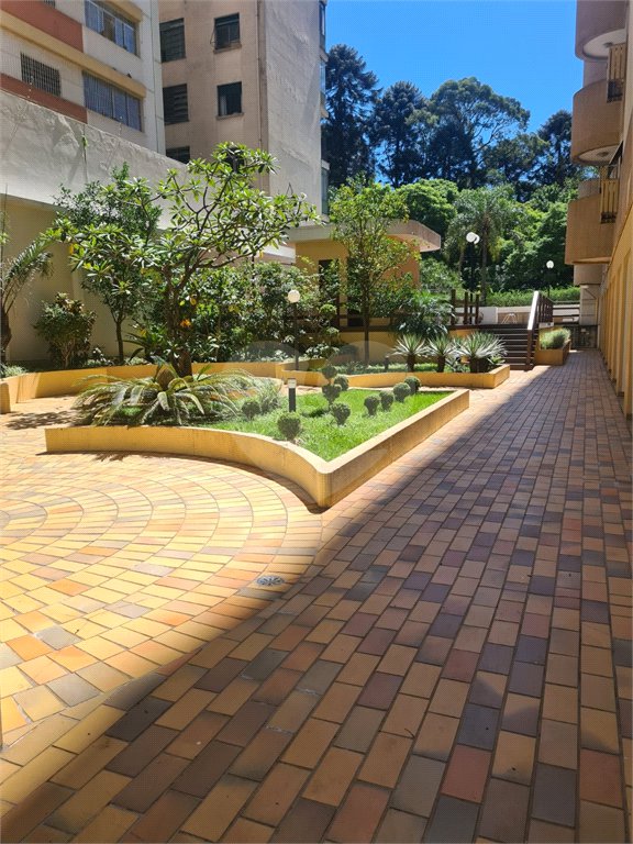 Apartamento à venda com 2 quartos, sendo 1 suíte,  em Consolação, São Paulo, SP