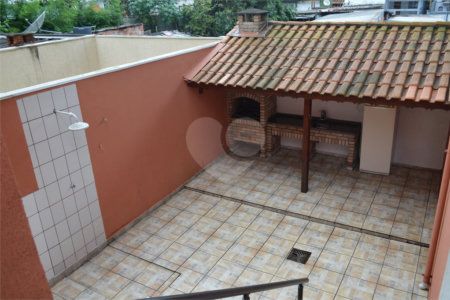 Casa à venda com 3 quartos, sendo 1 suíte, em Jardim Prudência, São Paulo, SP