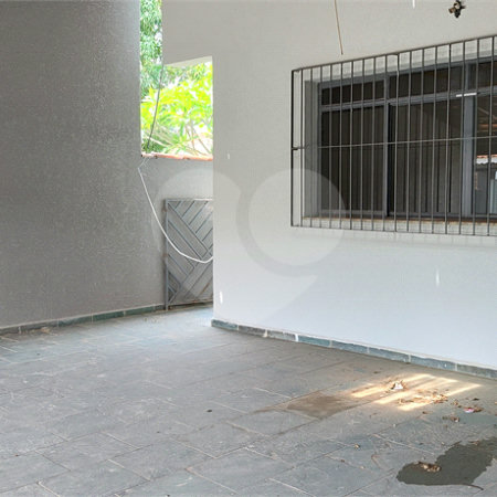 Sobrado à venda com 3 quartos, sendo 1 suíte, em Ressaca, Atibaia, SP