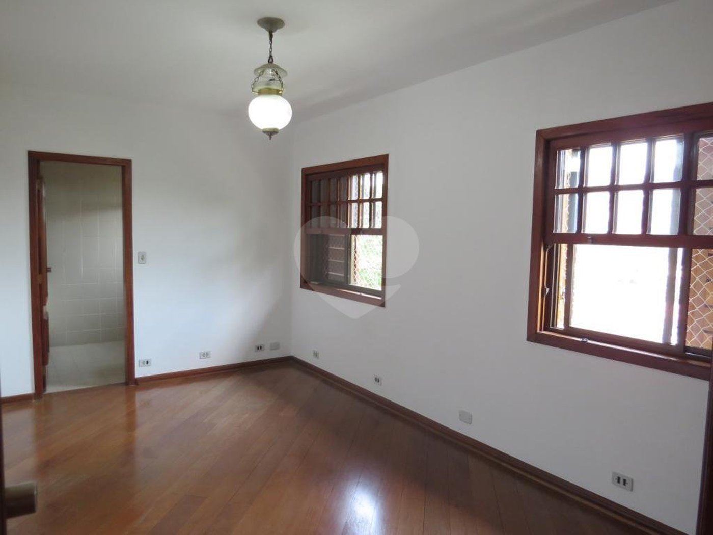 Casa de Vila à venda com 4 suítes em Morumbi, São Paulo, SP