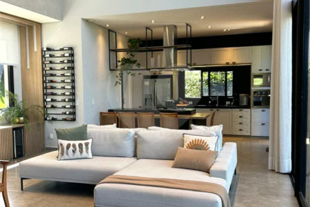 Belíssima Casa à venda com 453m², 4 suítes e 5 vagas de garagem em Atibaia!!!!