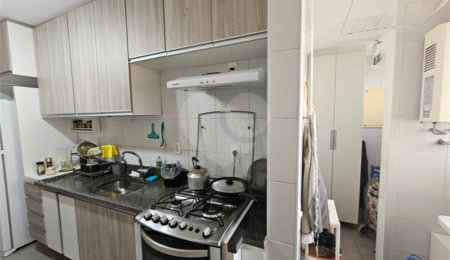 Apartamento à venda com 3 quartos, sendo 1 suíte,  em Jardim Marajoara, São Paulo, SP