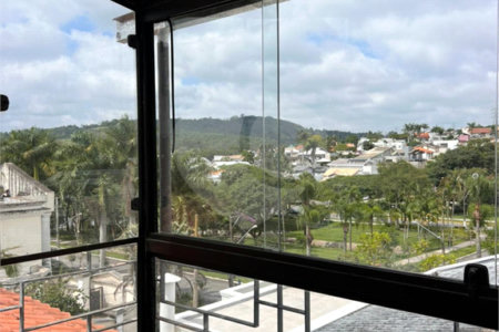 Sobrado à venda com 5 quartos, sendo 3 suítes,  em Real Park Mogi, Mogi das Cruzes, SP
