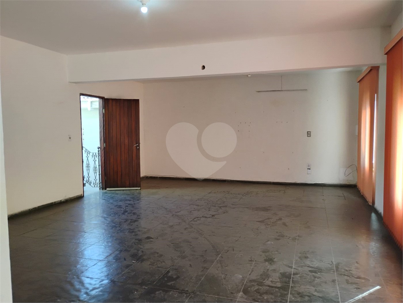 Casa à venda com 3 quartos, sendo 1 suíte, no Centro, Mairiporã, SP