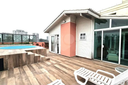 Cobertura à venda com 4 quartos, sendo 3 suítes, em Alto da Boa Vista, São Paulo, SP