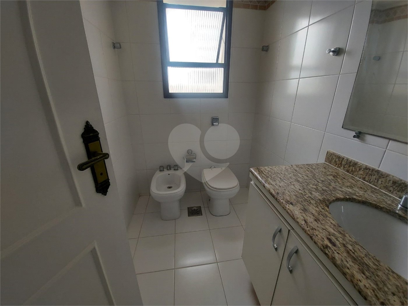 Apartamento à venda com 3 quartos, sendo 1 suíte, em Sumaré, São Paulo, SP