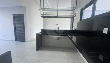 Casa à venda com 3 quartos, sendo 1 suíte,  no condomínio Residencial Villagio Wanel, Sorocaba - SP