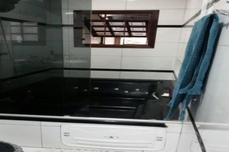 Casa à venda com 3 quartos, sendo 1 suíte, em Vila Dalva, São Paulo, SP