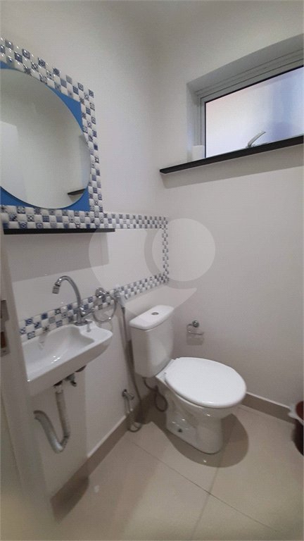 Casa à venda com 4 quartos, sendo 2 suítes, em Jardim Prudência, São Paulo, SP