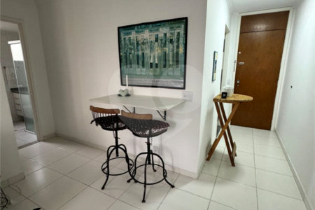Apartamento à venda com 1 quarto em Indianópolis, São Paulo, SP