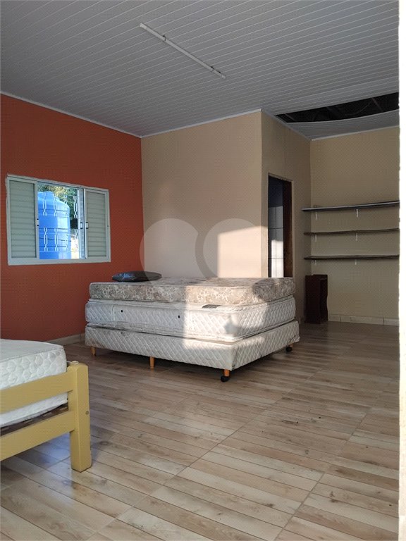 Chácara à venda com 3 quartos, sendo 1 suíte,  em Botujuru, Mogi das Cruzes, SP