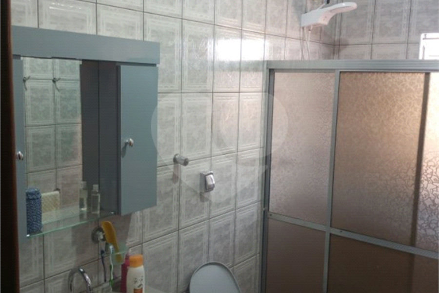 Sobrado à venda com 3 quartos em Vila Santa Maria, São Paulo, SP