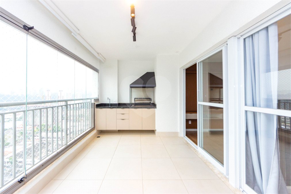 Apartamento à venda com 3 quartos, sendo 1 suíte,  em Vila Cruzeiro, São Paulo, SP