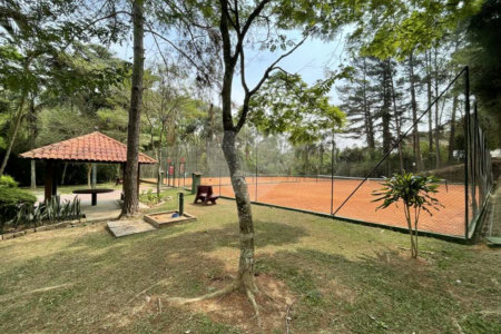 Casa à venda com 4 quartos, sendo 2 suítes,  no condomínio São Paulo Ii, Cotia - SP