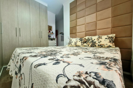 Casa à venda com 3 quartos, sendo 1 suíte, no condomínio Horto Florestal Iii, Sorocaba - SP