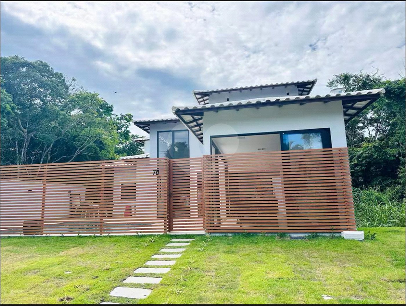 Casa à venda com 6 quartos, sendo 4 suítes,  em Caravelas, Armação dos Búzios, RJ