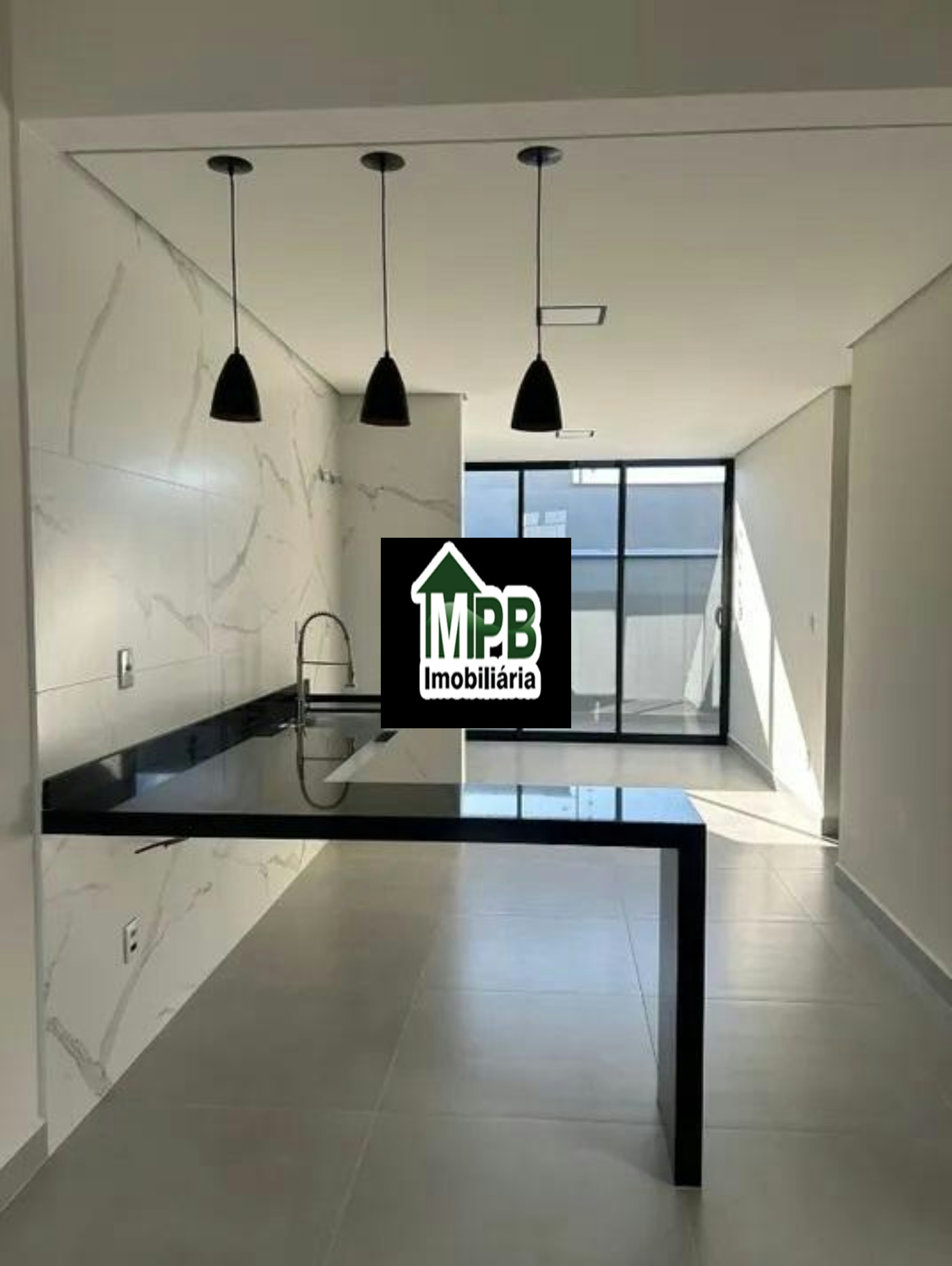 Casa à venda com 3 quartos, sendo 2 suítes, no condomínio Residencial Jardim Sorocaba, Sorocaba - SP