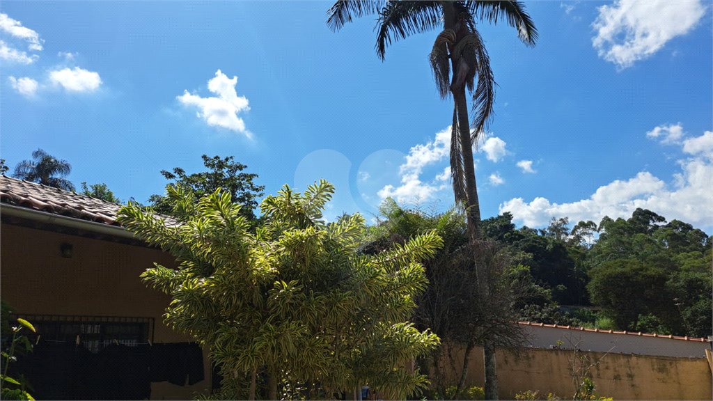 Casa à venda com 3 quartos, sendo 1 suíte, em Rio Acima, Mairiporã, SP