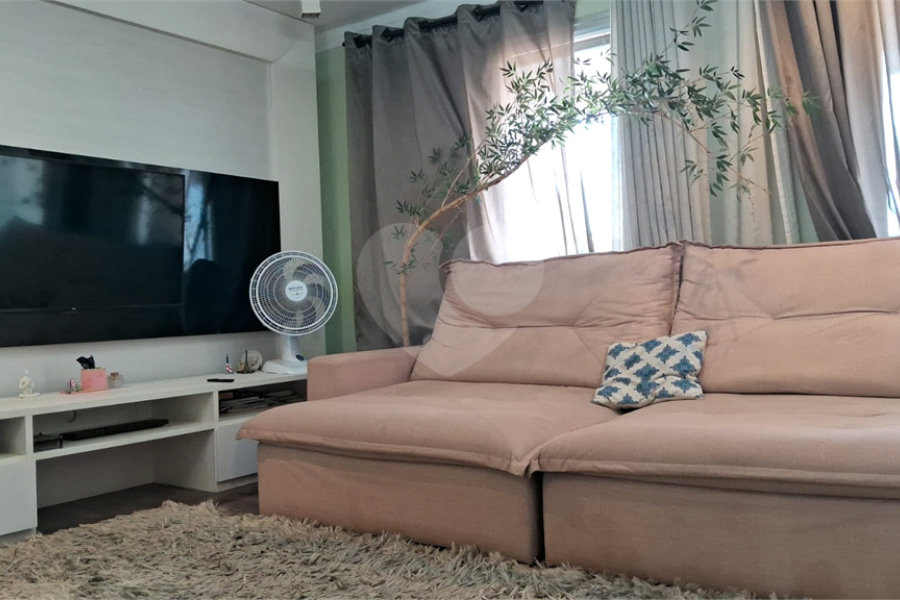 Apartamento à venda com 3 quartos, sendo 1 suíte,  em Vila Guilherme, São Paulo, SP