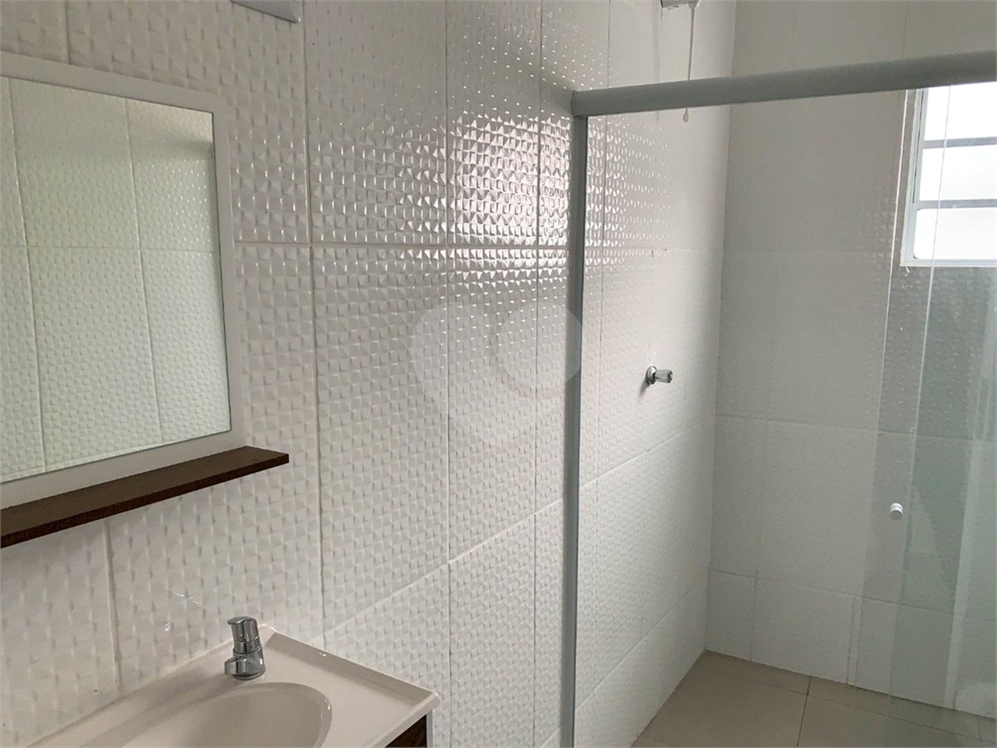 Sobrado à venda com 3 quartos, sendo 2 suítes, em Vila Granada, Mairinque, SP