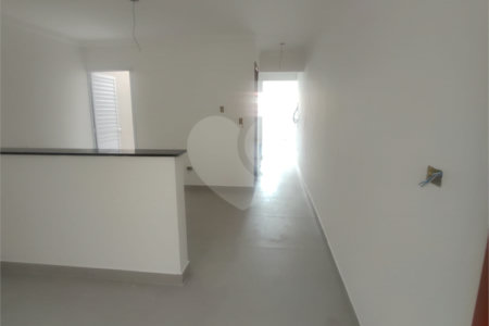 Sobrado à venda com 3 quartos, sendo 1 suíte, em Parada Inglesa, São Paulo, SP