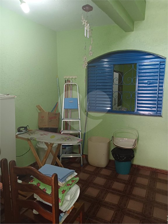 Casa à venda com 4 quartos em Vila Nivi, São Paulo, SP