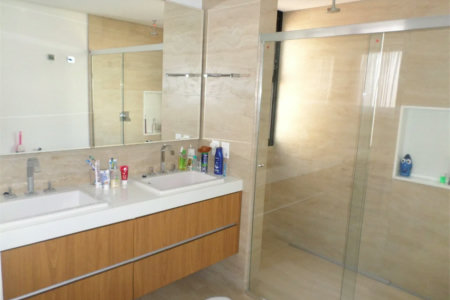 Apartamento à venda com 4 quartos, sendo 2 suítes, em Jardim Londrina, São Paulo, SP