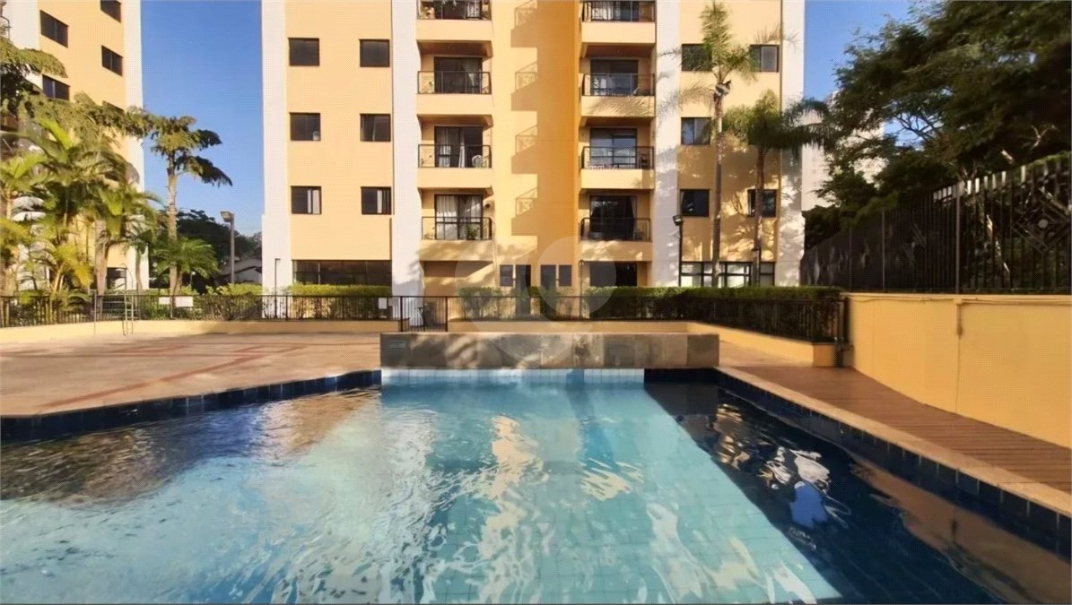 Apartamento à venda com 3 quartos, sendo 1 suíte, em Jardim Esmeralda, São Paulo, SP