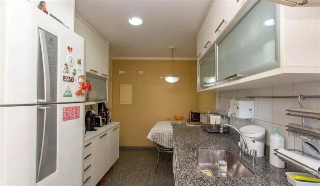 Apartamento à venda com 3 suítes em Paraíso do Morumbi, São Paulo, SP