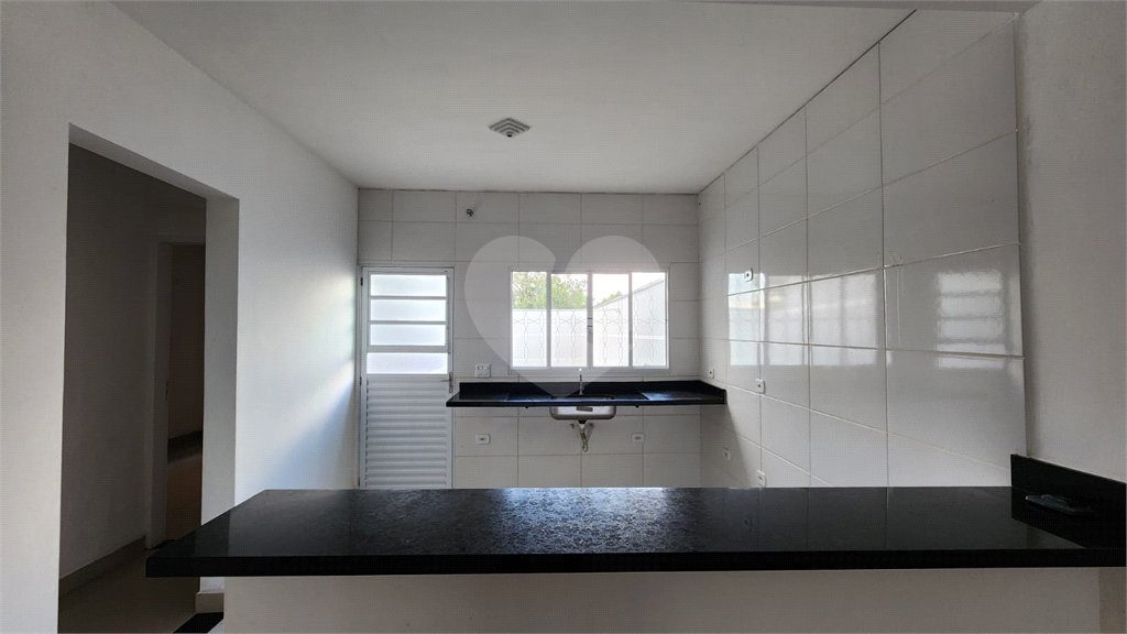Casa à venda com 2 quartos, sendo 1 suíte, em Residencial Vila Martins, Salto, SP