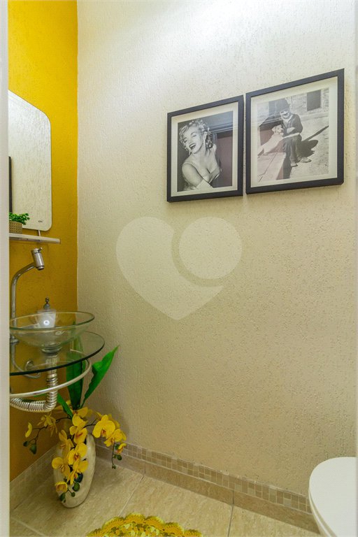 Casa à venda com 3 quartos, sendo 1 suíte, no condomínio Villaggio Di Firenze, São Paulo - SP