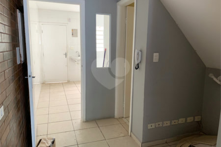 Sobrado à venda com 3 quartos em Cidade Monções, São Paulo, SP