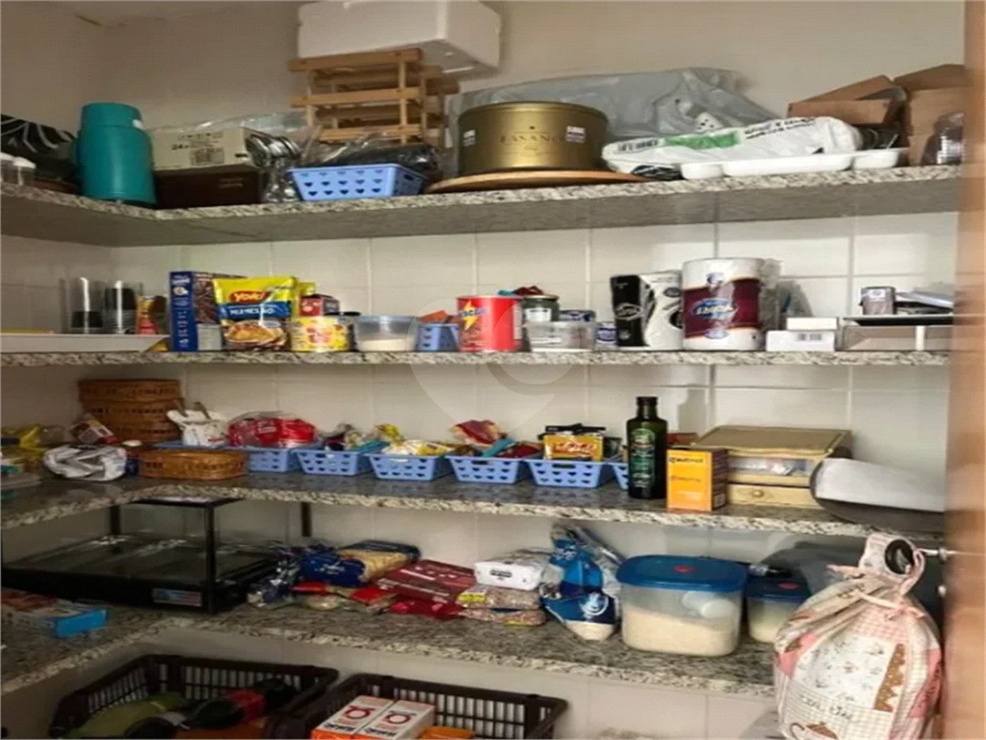 Casa à venda com 5 quartos, sendo 2 suítes,  no Centro, Itupeva, SP