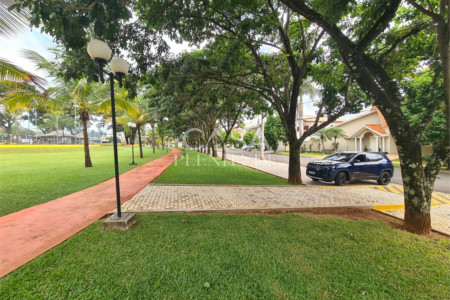 Casa em condomínio à venda com 3 quartos, sendo 1 suíte, em Granja Olga I, Sorocaba, SP