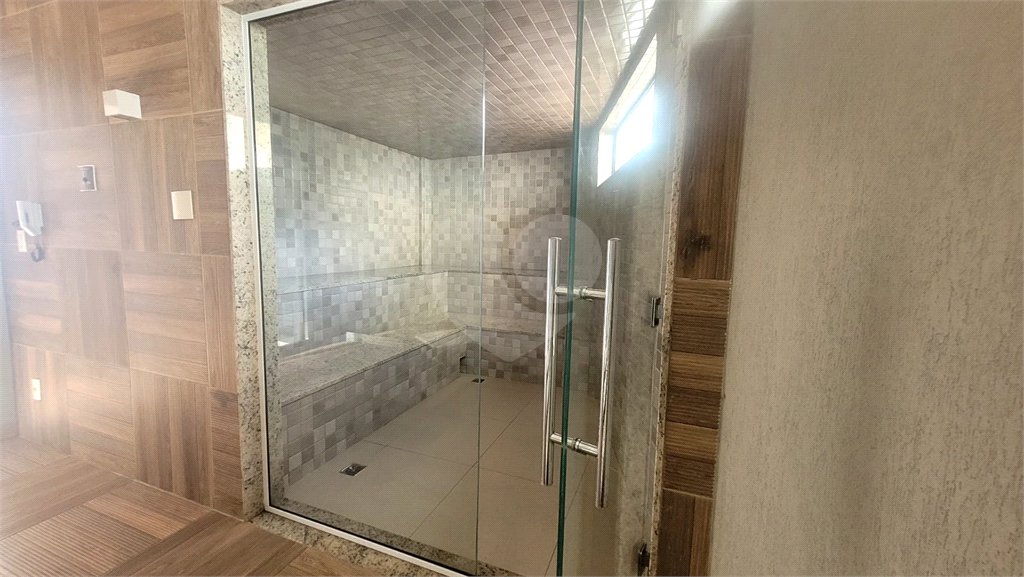 Cobertura à venda com 3 quartos, sendo 1 suíte,  em Tijuca, Rio de Janeiro, RJ